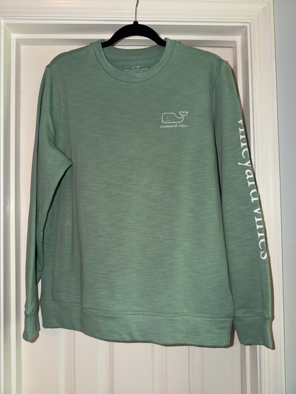 Vineyard Vines Men's Seafoam Green Crewneck Sweatshirt with Whale Logo
